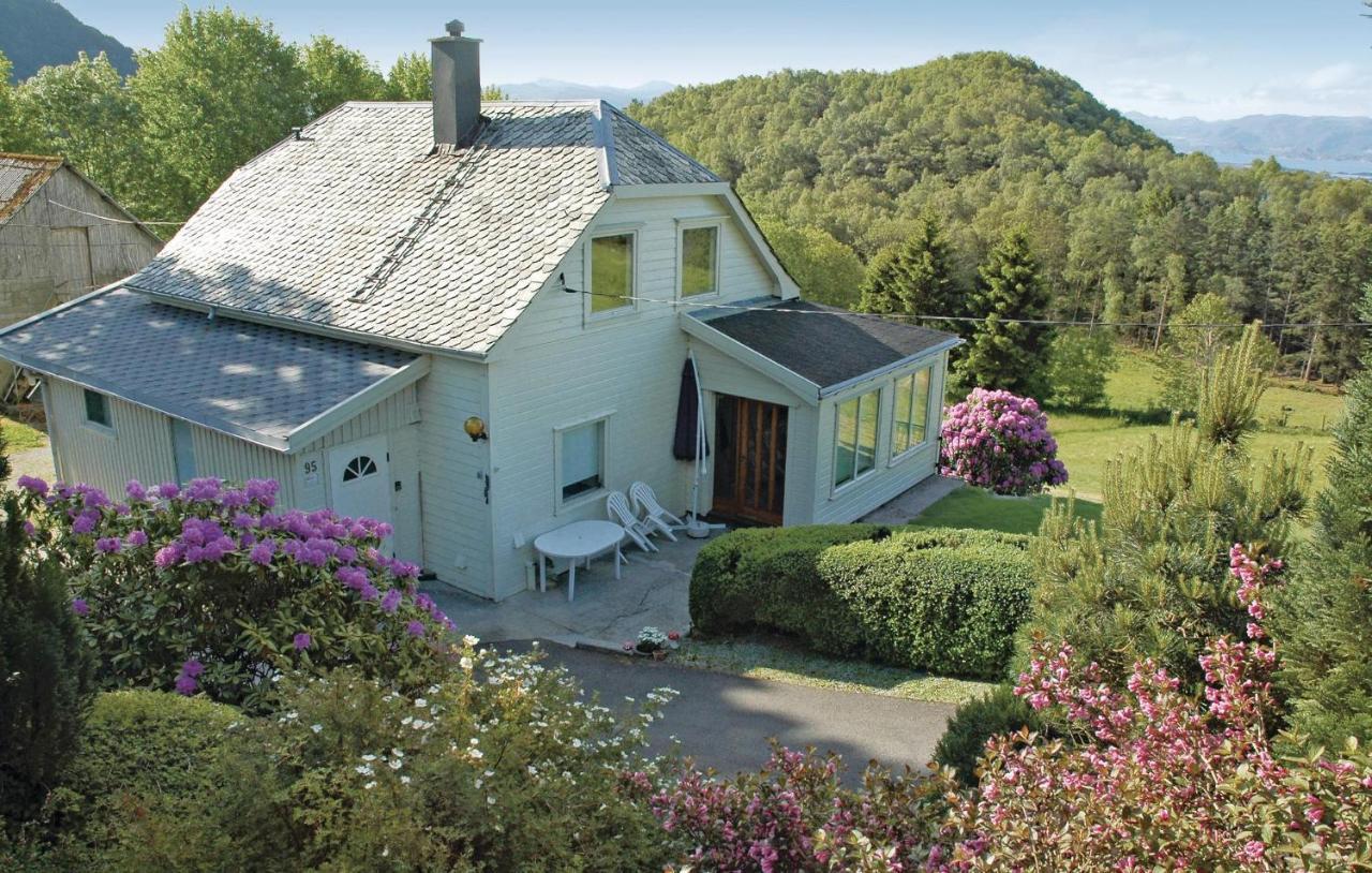 Stunning Home In Tau With House A Mountain View Luaran gambar
